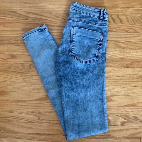 NWOT | H&M High Rise Jeans - Picture 3 of 4